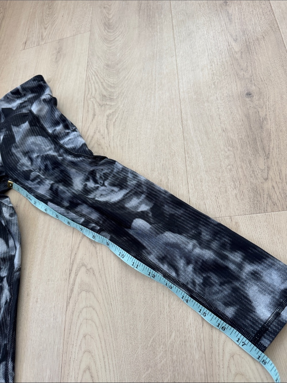 Old Navy active bundle - Picture 7 of 8